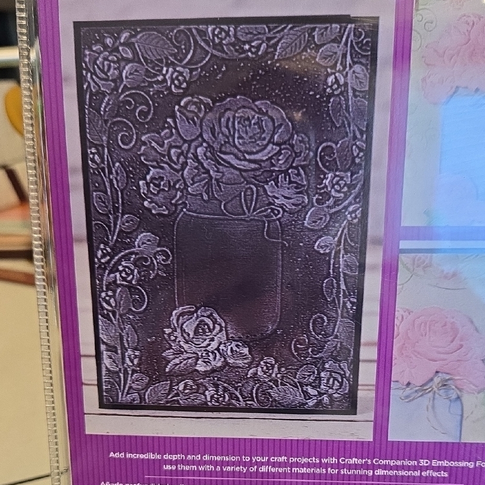 Crafter's Companion Rose Bouquet 3D Embossing Folder - NEW - Picture 2 of 2